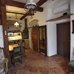Apartament Medieval Super
