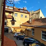 Apartament Medieval Super